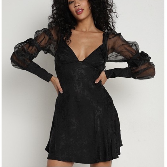 For Love & Lemons Gabrielle Puff Sleeve Mini Dress Black - Picture 2 of 13
